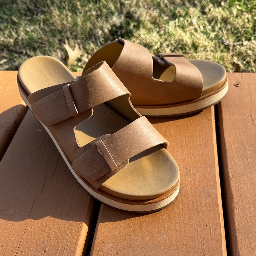 Nisolo Leather Slide Sandals | Size 9 | Tan | Sustainable